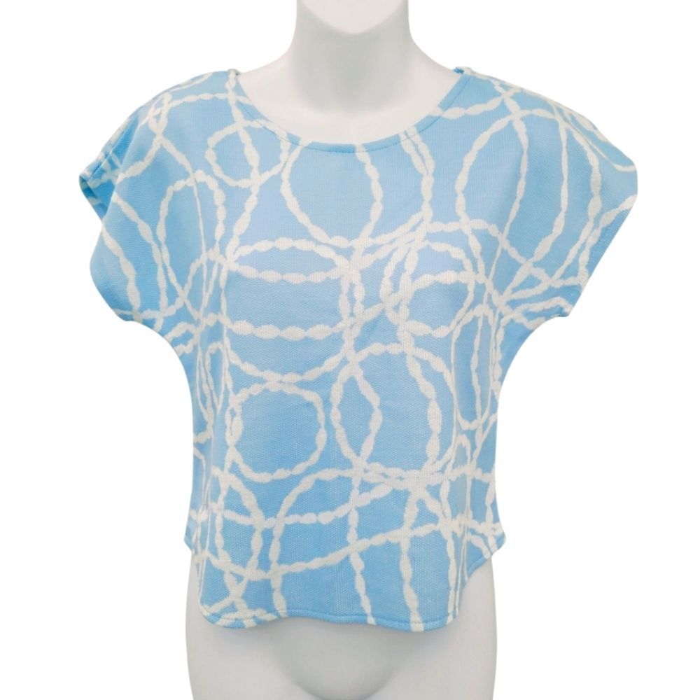 2/$20 Y2K Blue & White Pattern Top Blouse Made in Canada Size: 7/8